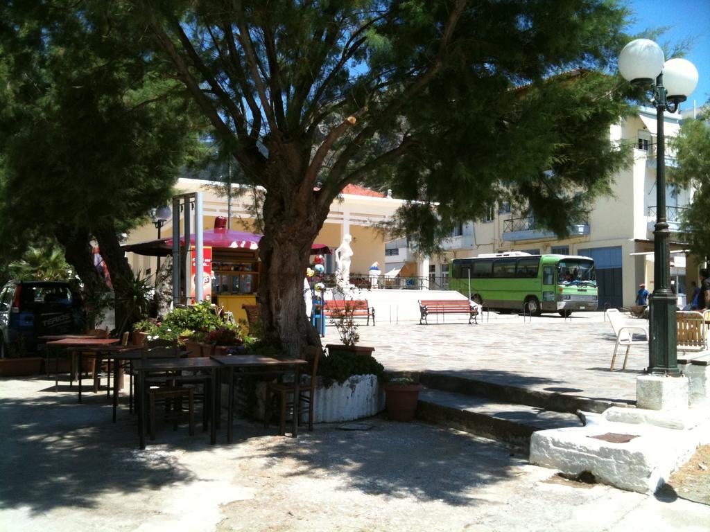 אפרטהוטל Ágios Kírykos Lydia Mare מראה חיצוני תמונה